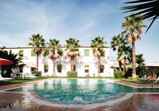 Las mejores habitaciones en Balneario el Raposo. El entorno más romántico con nuestro Spa y Masaje en Badajoz